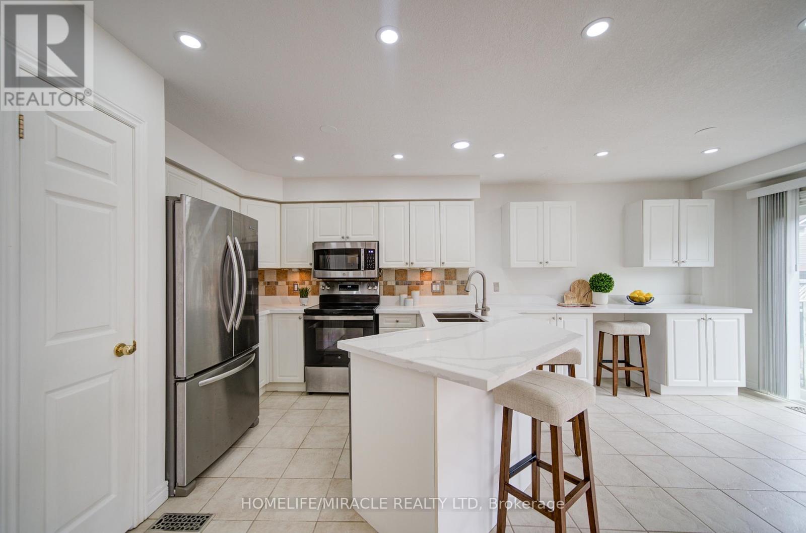 55 Mcfarlane Drive, Cambridge, Ontario  N3C 4L7 - Photo 14 - X13060334