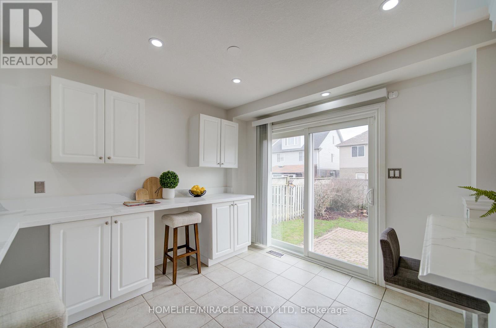 55 Mcfarlane Drive, Cambridge, Ontario  N3C 4L7 - Photo 16 - X13060334