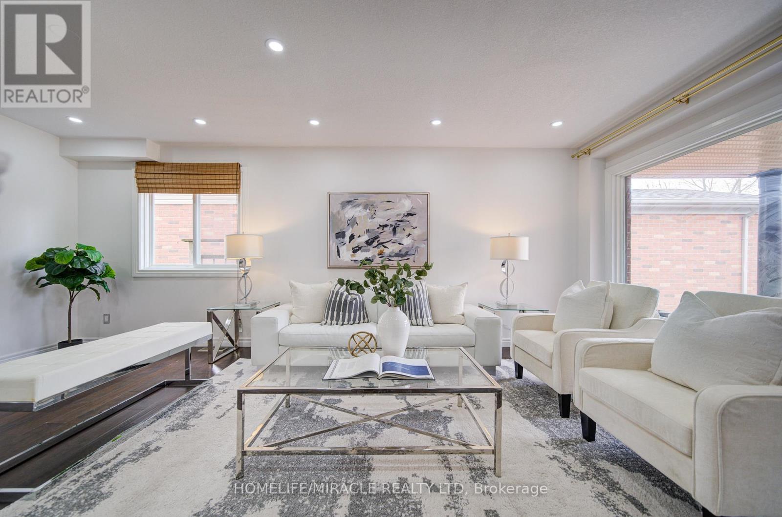 55 Mcfarlane Drive, Cambridge, Ontario  N3C 4L7 - Photo 7 - X13060334