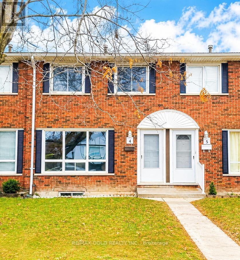 4 - 2700 BARTON STREET E, Hamilton, Ontario