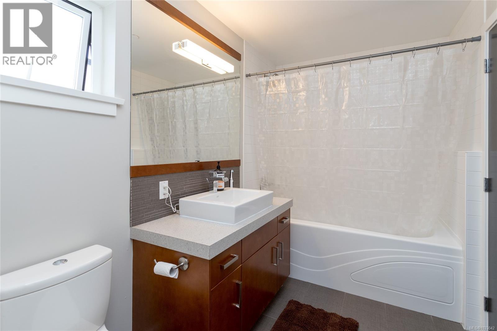 5 1137 Meares St, Victoria, British Columbia  V8V 3J9 - Photo 21 - 1033042