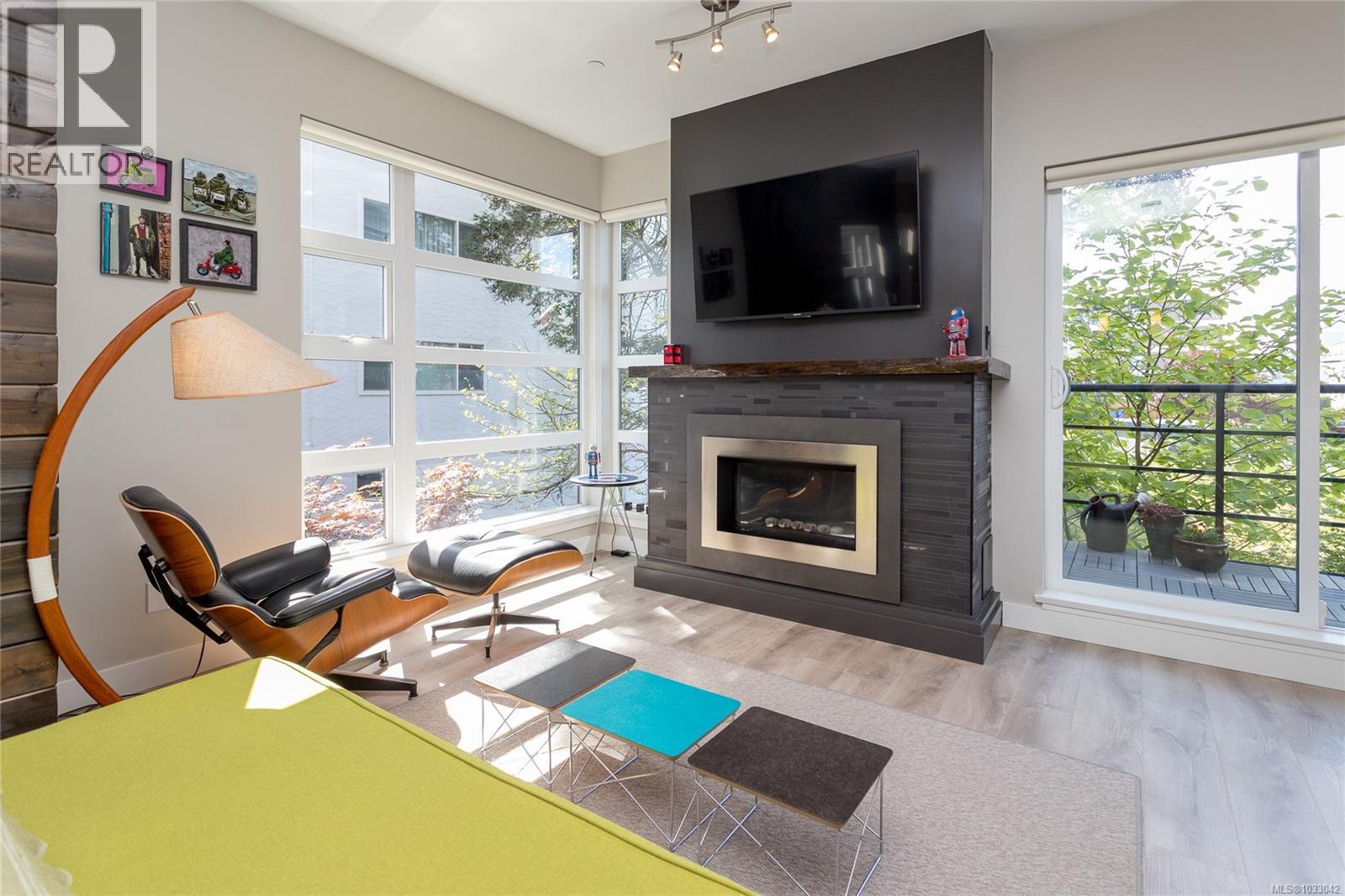 5 1137 Meares St, Victoria, British Columbia  V8V 3J9 - Photo 9 - 1033042