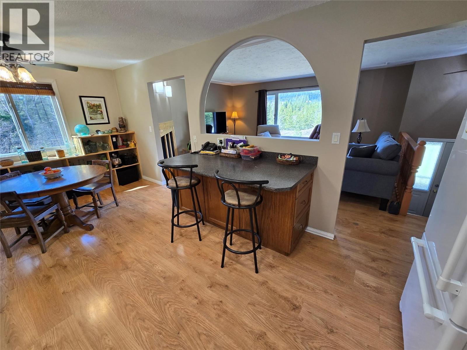 1032 Caroline Road, Clearwater, British Columbia  V0E 1N2 - Photo 9 - 10385402