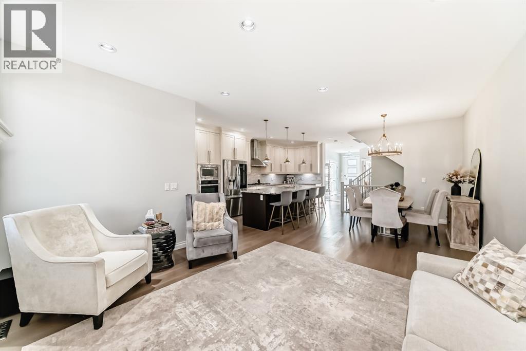 4627 83 Street NW, Calgary, Alberta  T3B 2R1 - Photo 18 - A2292481