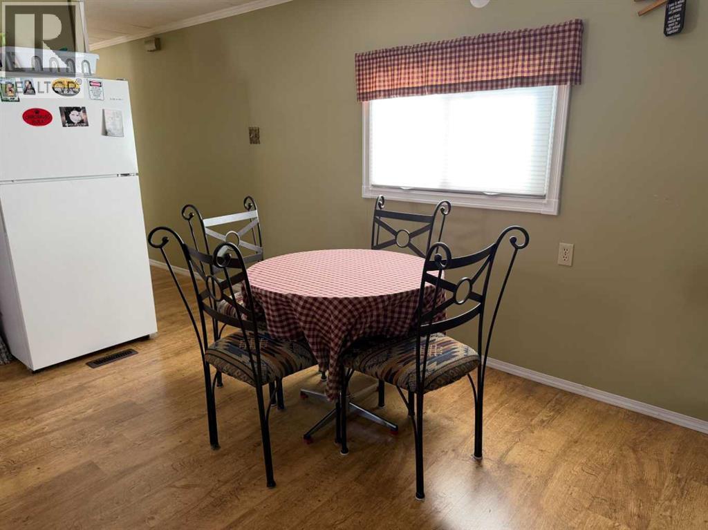 17, 5211 55 Avenue, Rocky Mountain House, Alberta  T4T 1M8 - Photo 11 - A2306135