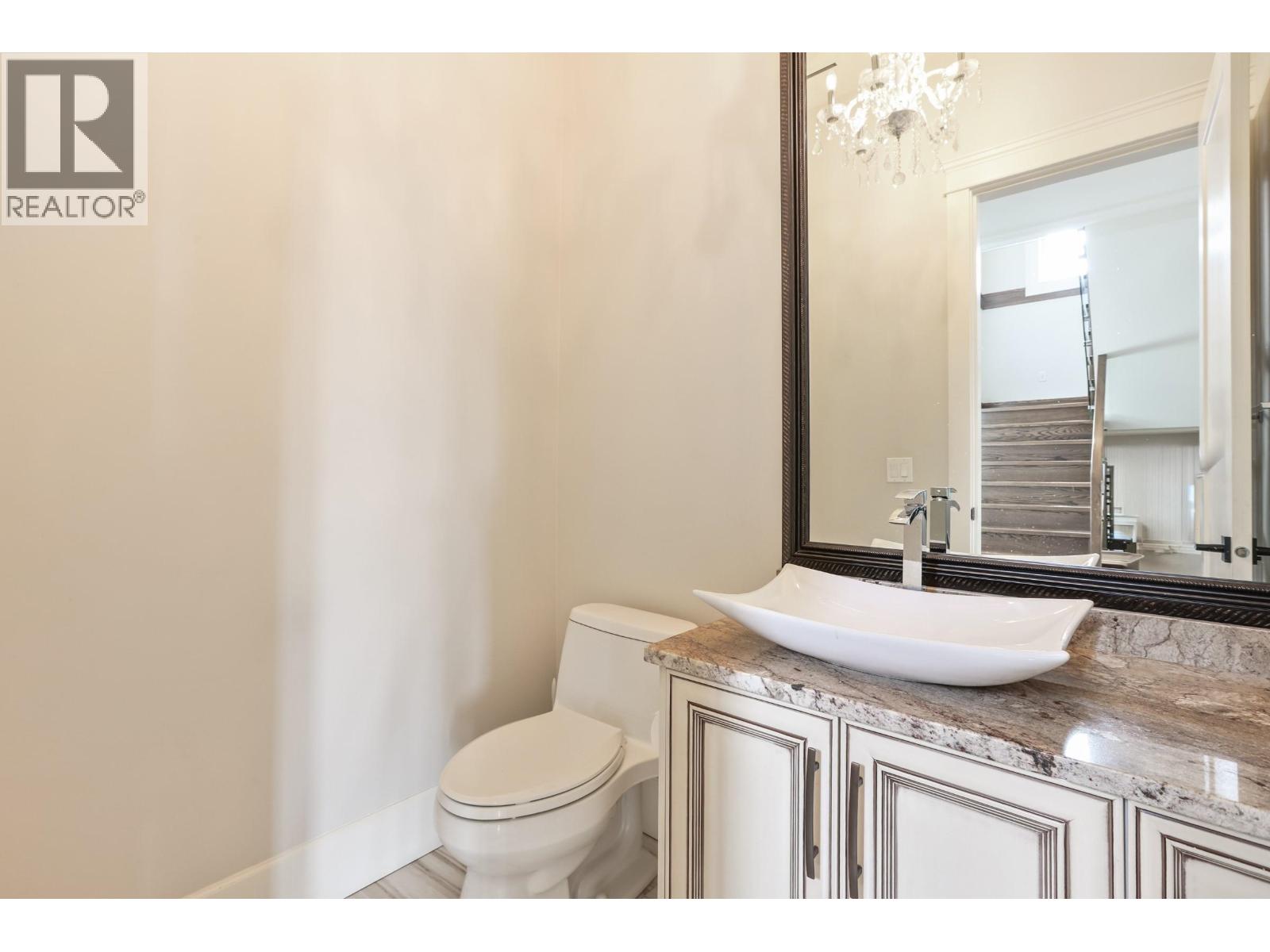 7525 13th Avenue, Burnaby, British Columbia  V3N 2E3 - Photo 14 - R3101089