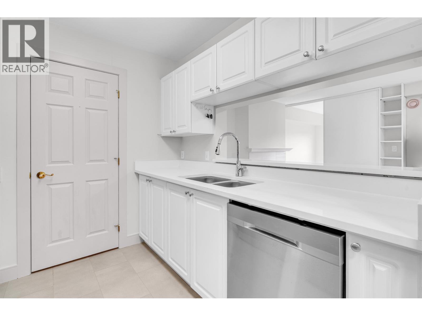 205 2965 Horley Street, Vancouver, British Columbia  V5R 6B9 - Photo 15 - R3117426