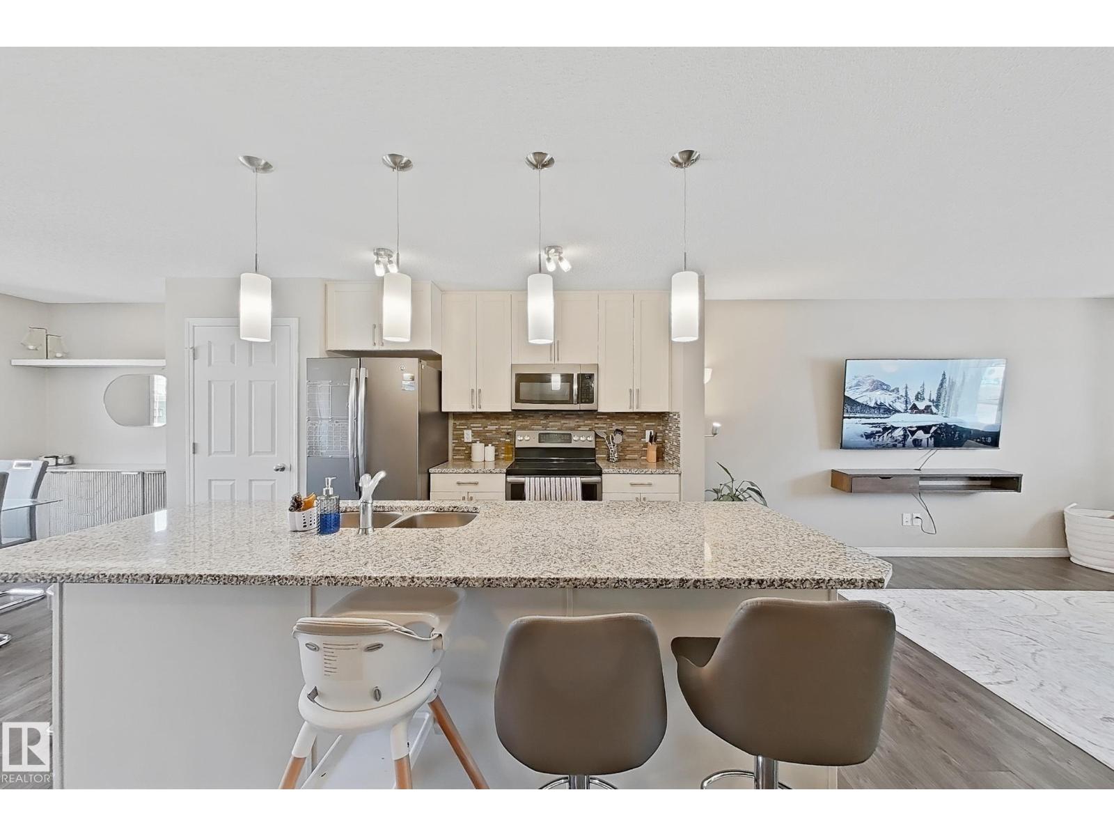 1328 Chappelle Bv Sw, Edmonton, Alberta  T6W 3S2 - Photo 11 - E4484661