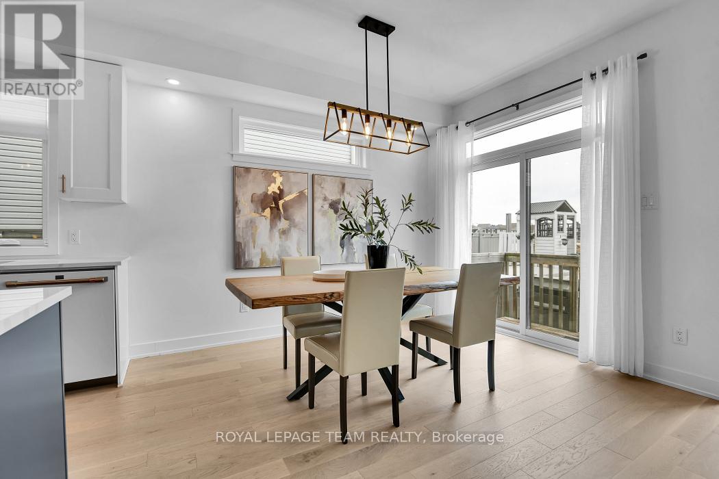 516 Bobolink Ridge, Ottawa, Ontario  K2S 2N5 - Photo 13 - X13060374