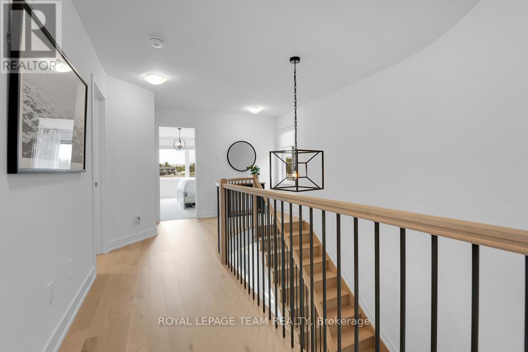 516 Bobolink Ridge, Ottawa, Ontario  K2S 2N5 - Photo 15 - X13060374