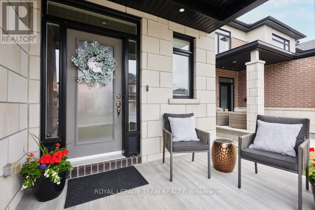 516 Bobolink Ridge, Ottawa, Ontario  K2S 2N5 - Photo 3 - X13060374