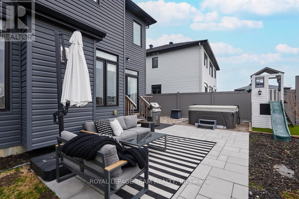 516 Bobolink Ridge, Ottawa, Ontario  K2S 2N5 - Photo 32 - X13060374