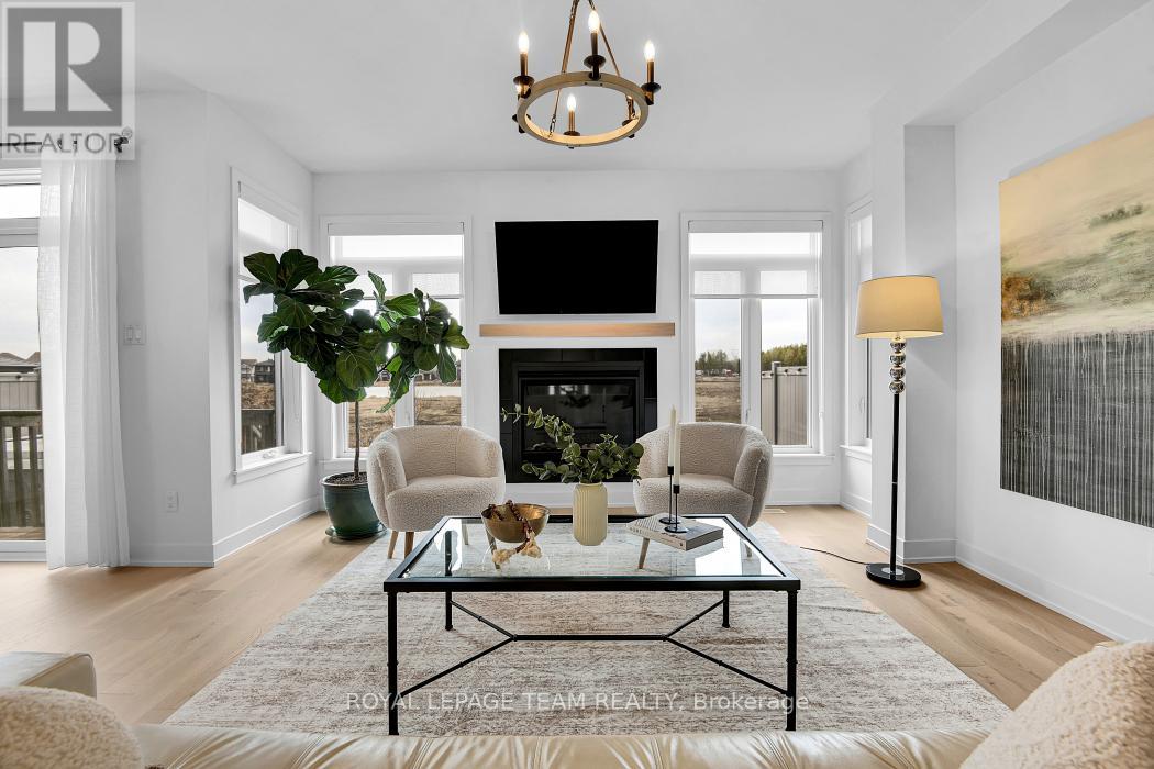 516 Bobolink Ridge, Ottawa, Ontario  K2S 2N5 - Photo 8 - X13060374