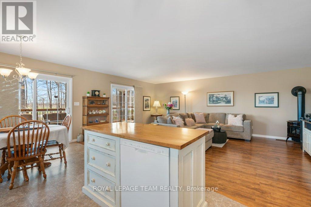 15065 Concession 3-4 Road, North Stormont, Ontario  K0C 1K0 - Photo 13 - X13060406