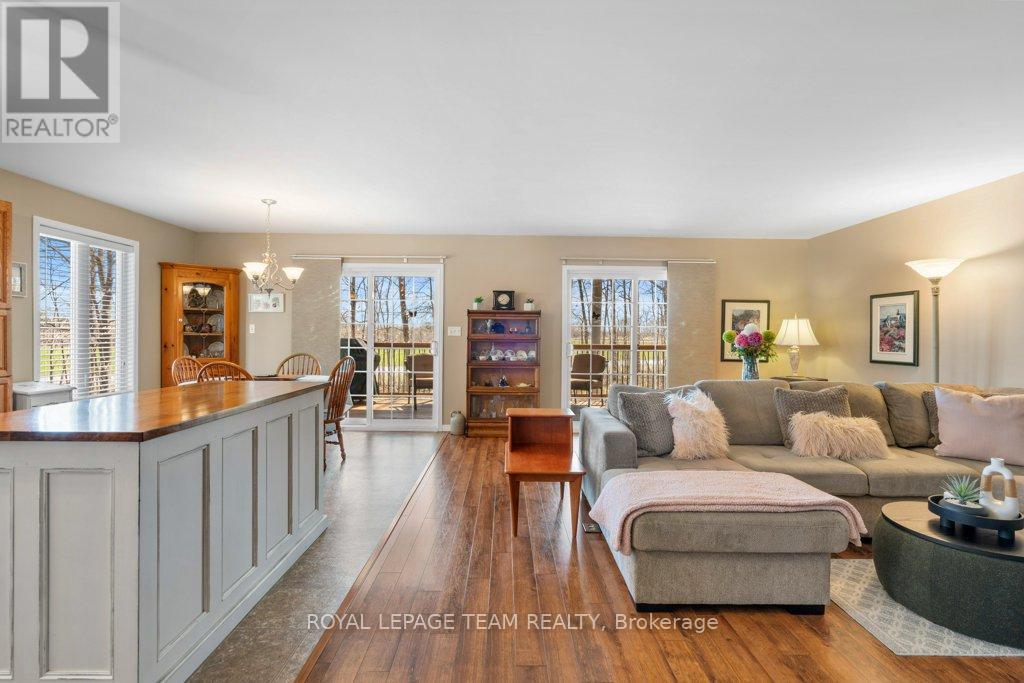 15065 Concession 3-4 Road, North Stormont, Ontario  K0C 1K0 - Photo 8 - X13060406