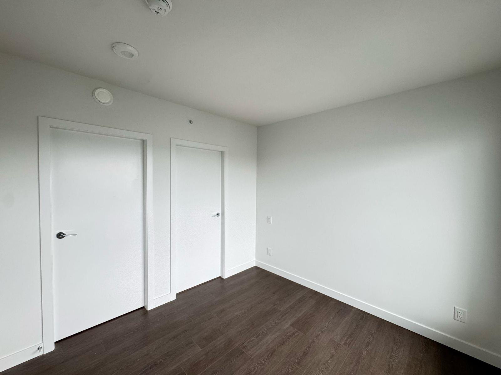 15xx 13725 George Jct, Surrey, British Columbia  V3T 0V7 - Photo 12 - R3117549