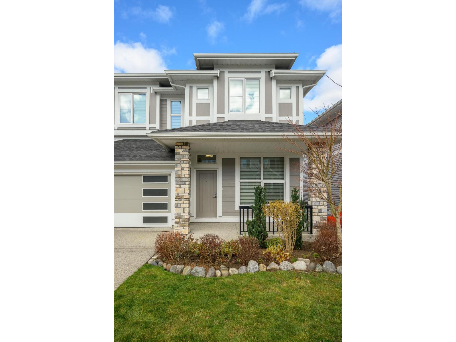 19655 74a Avenue, Langley, British Columbia  V2Y 3R8 - Photo 40 - R3117545