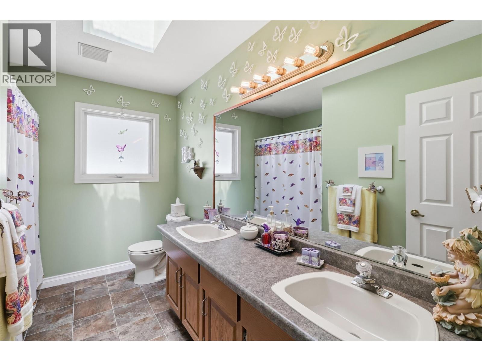 1165 13th Street, Kamloops, British Columbia  V2B 8K4 - Photo 32 - 10385418