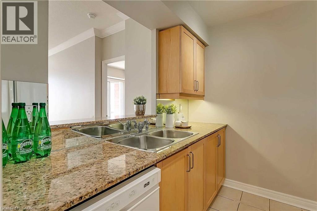 40 Old Mill Road Unit# 907, Oakville, Ontario  L6J 7W2 - Photo 12 - 40825433