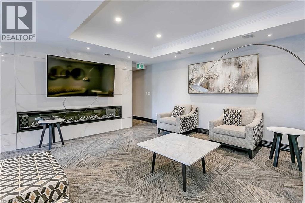 40 Old Mill Road Unit# 907, Oakville, Ontario  L6J 7W2 - Photo 5 - 40825433