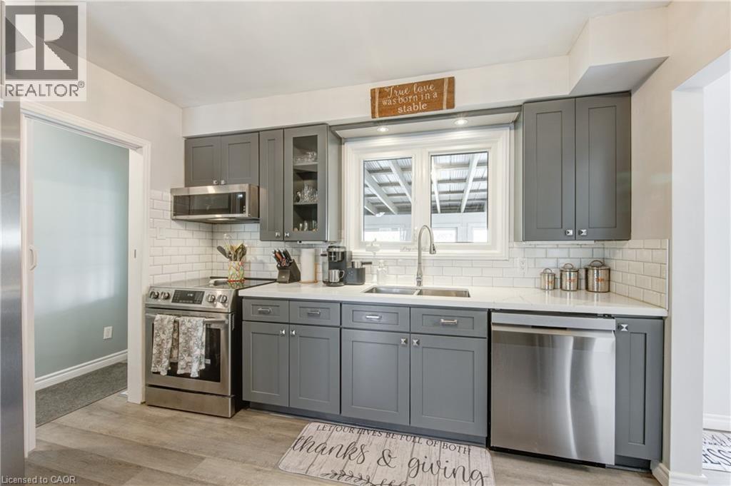 186 Shuh Avenue, Kitchener, Ontario  N2A 1H6 - Photo 12 - 40825252