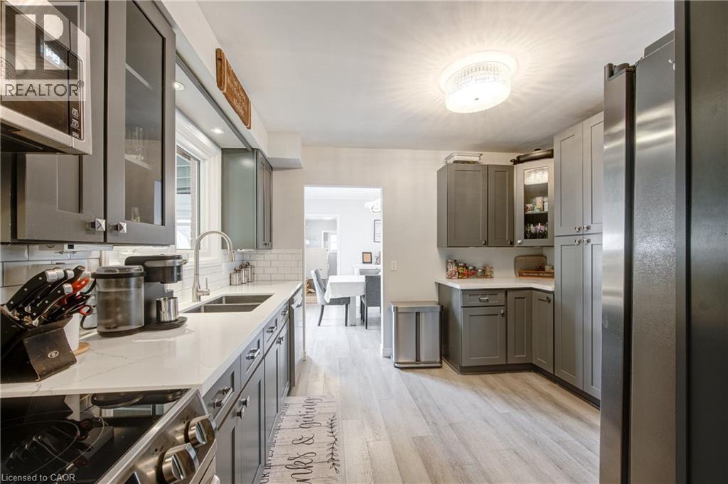 186 Shuh Avenue, Kitchener, Ontario  N2A 1H6 - Photo 14 - 40825252