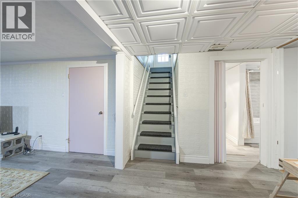 186 Shuh Avenue, Kitchener, Ontario  N2A 1H6 - Photo 28 - 40825252