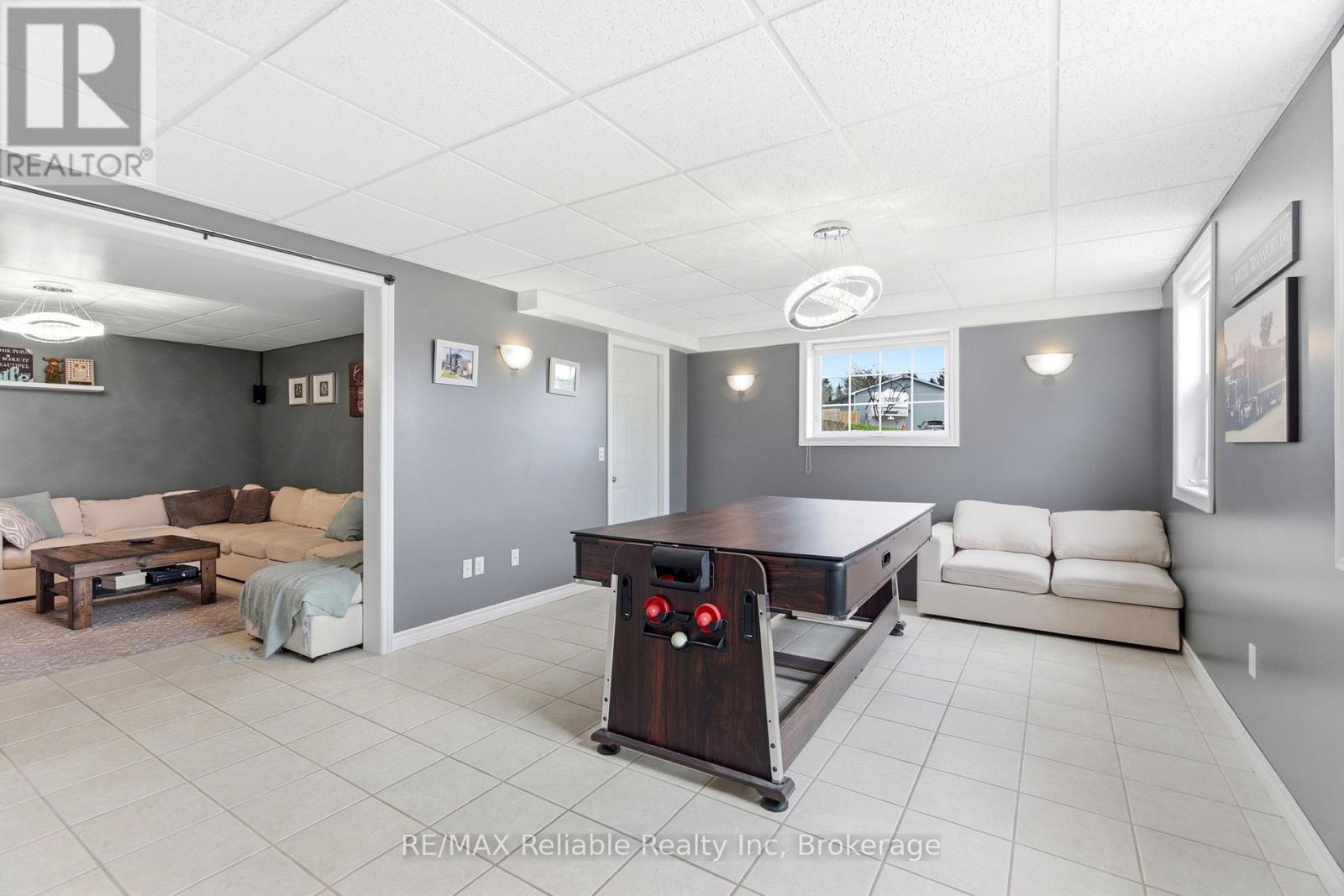 69 Queen Street, Morris Turnberry, Ontario  N0G 1G0 - Photo 32 - X13060378