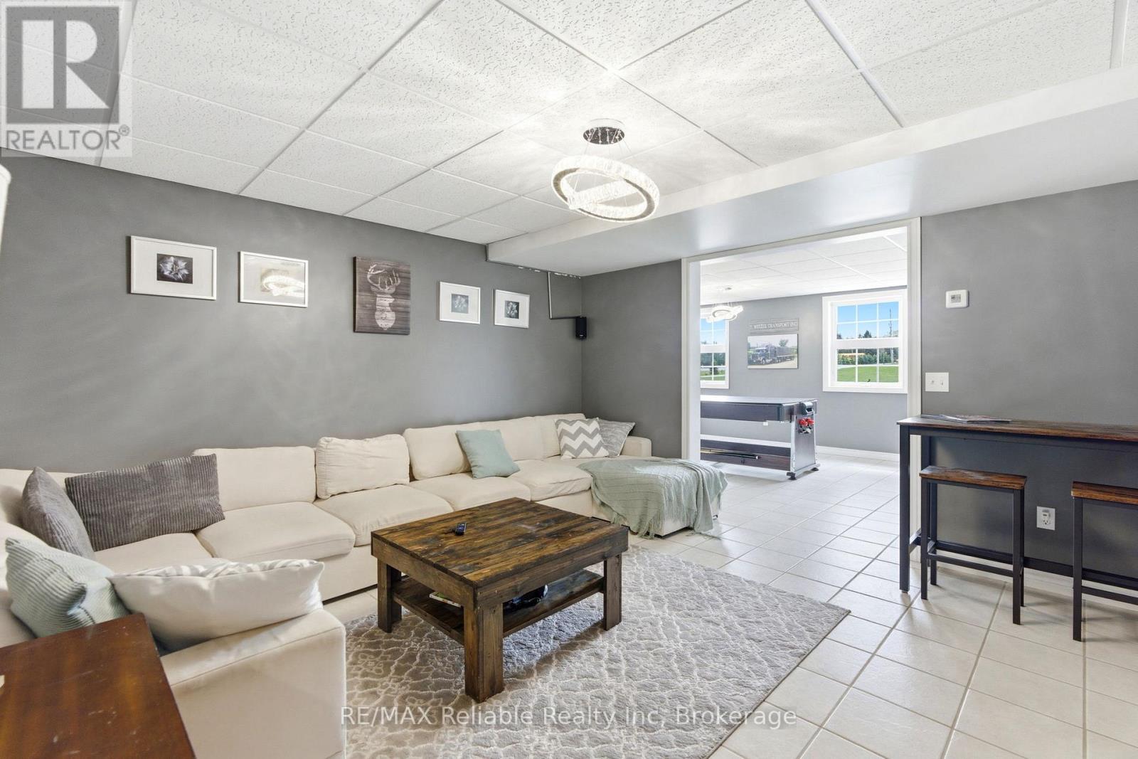 69 Queen Street, Morris Turnberry, Ontario  N0G 1G0 - Photo 35 - X13060378