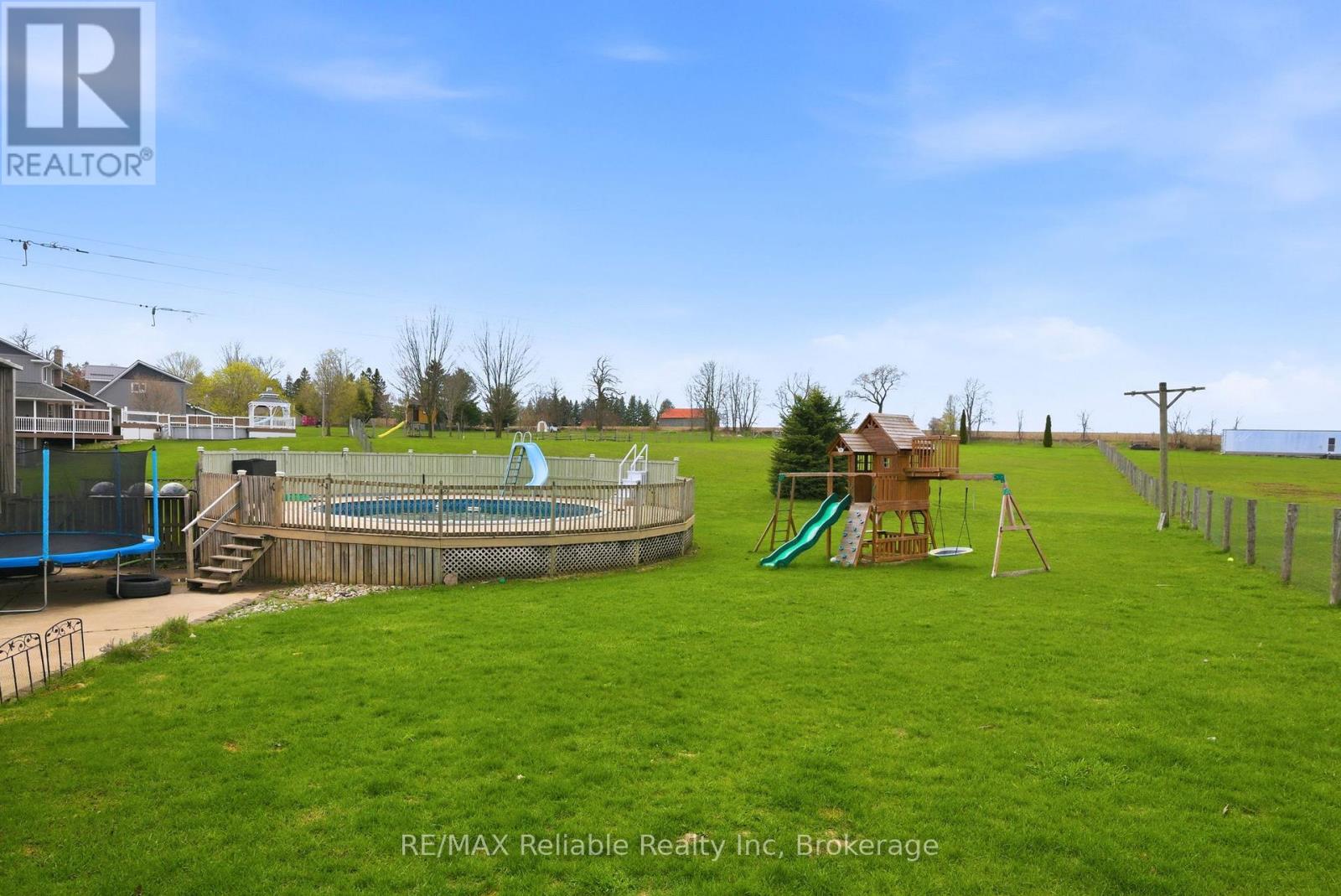 69 Queen Street, Morris Turnberry, Ontario  N0G 1G0 - Photo 45 - X13060378