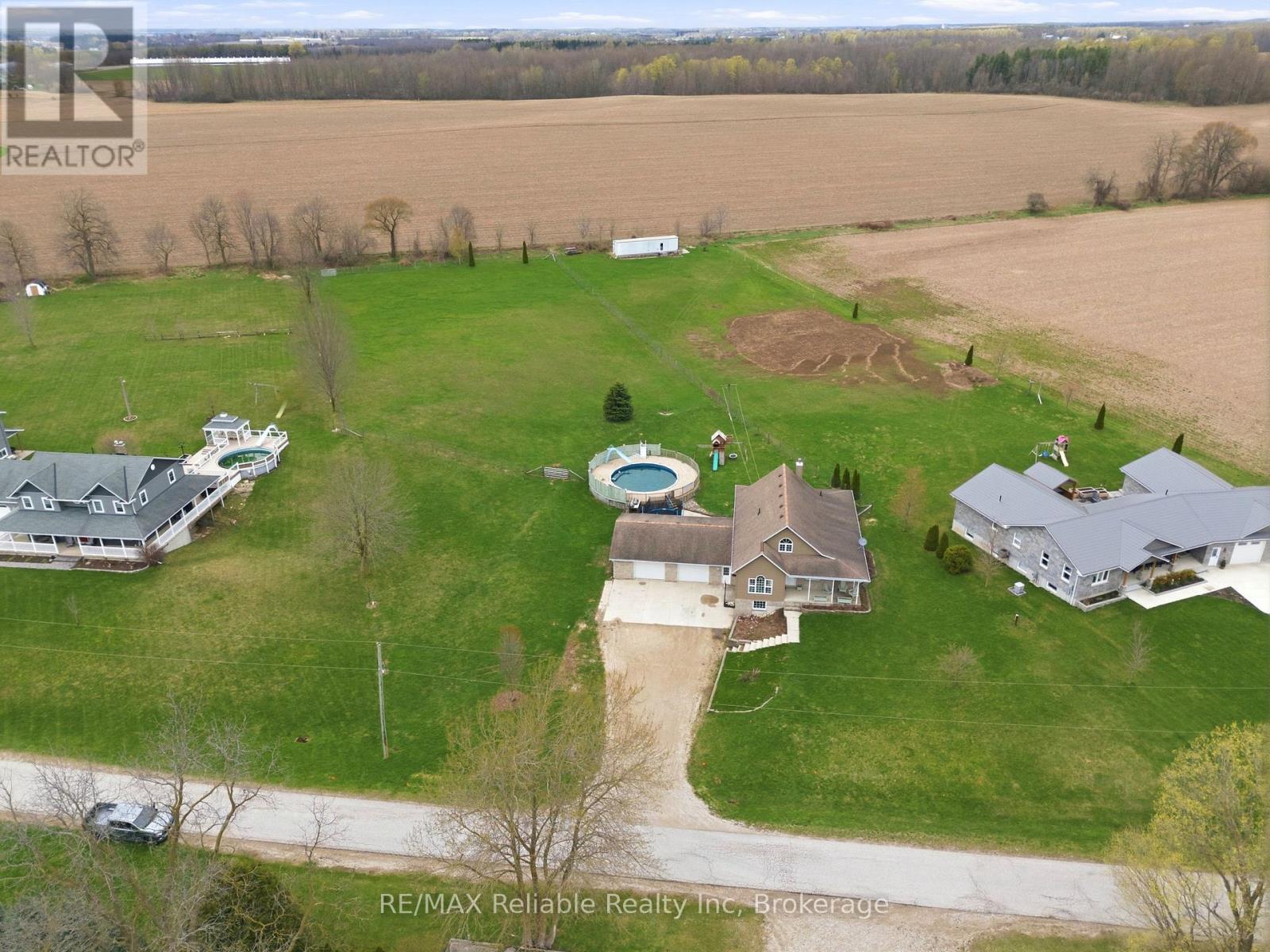 69 Queen Street, Morris Turnberry, Ontario  N0G 1G0 - Photo 46 - X13060378