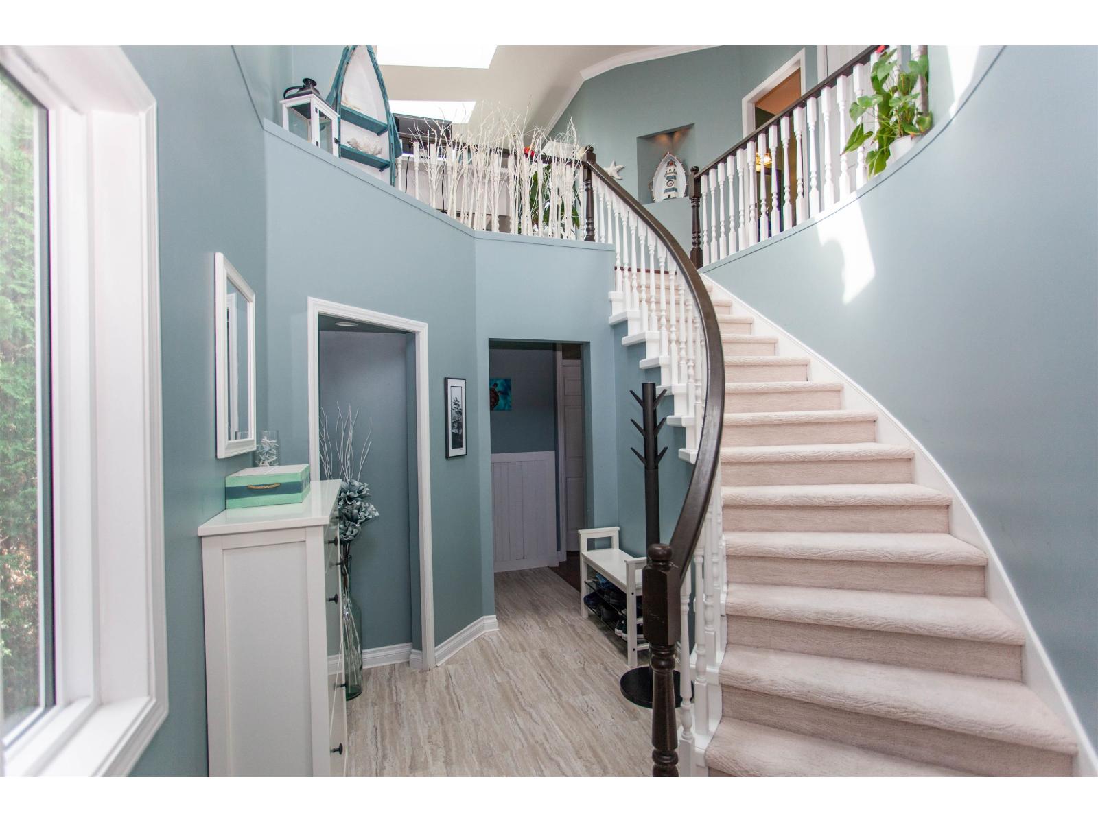 867 Stayte Road, White Rock, British Columbia  V4B 4Y6 - Photo 5 - R3116585