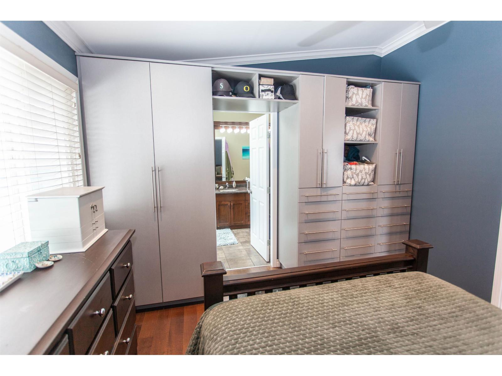 867 Stayte Road, White Rock, British Columbia  V4B 4Y6 - Photo 16 - R3116585