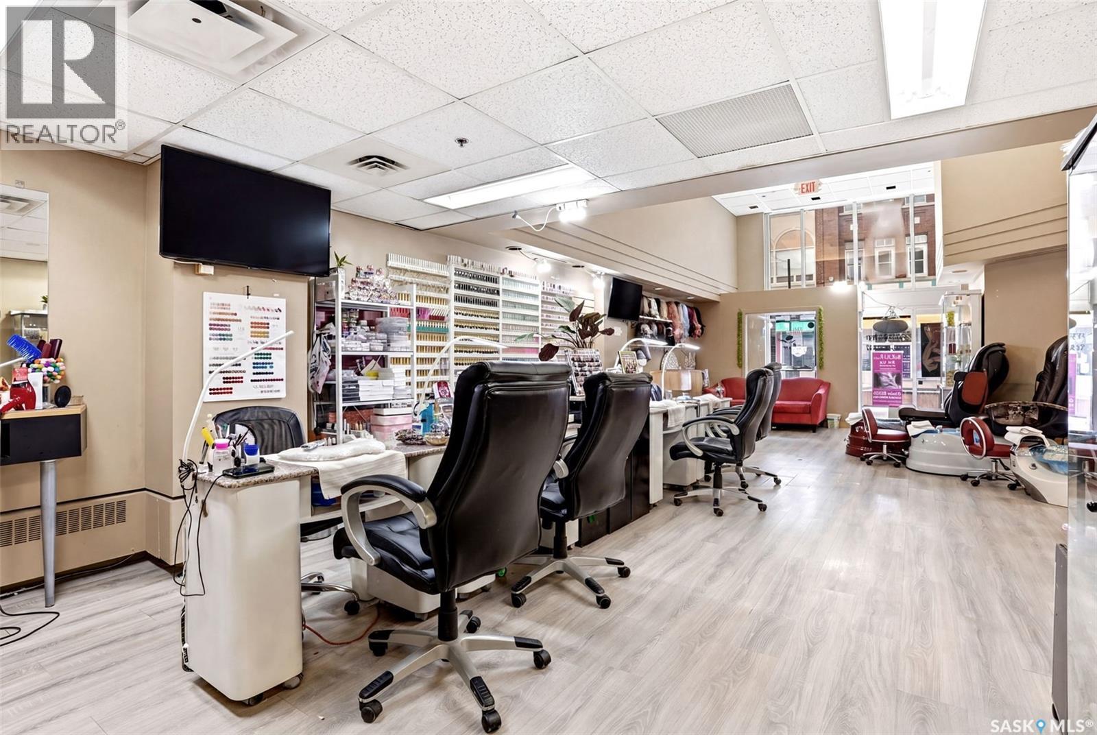 1868 Scarth Street, Regina, Saskatchewan  S4P 2G3 - Photo 12 - SK034345