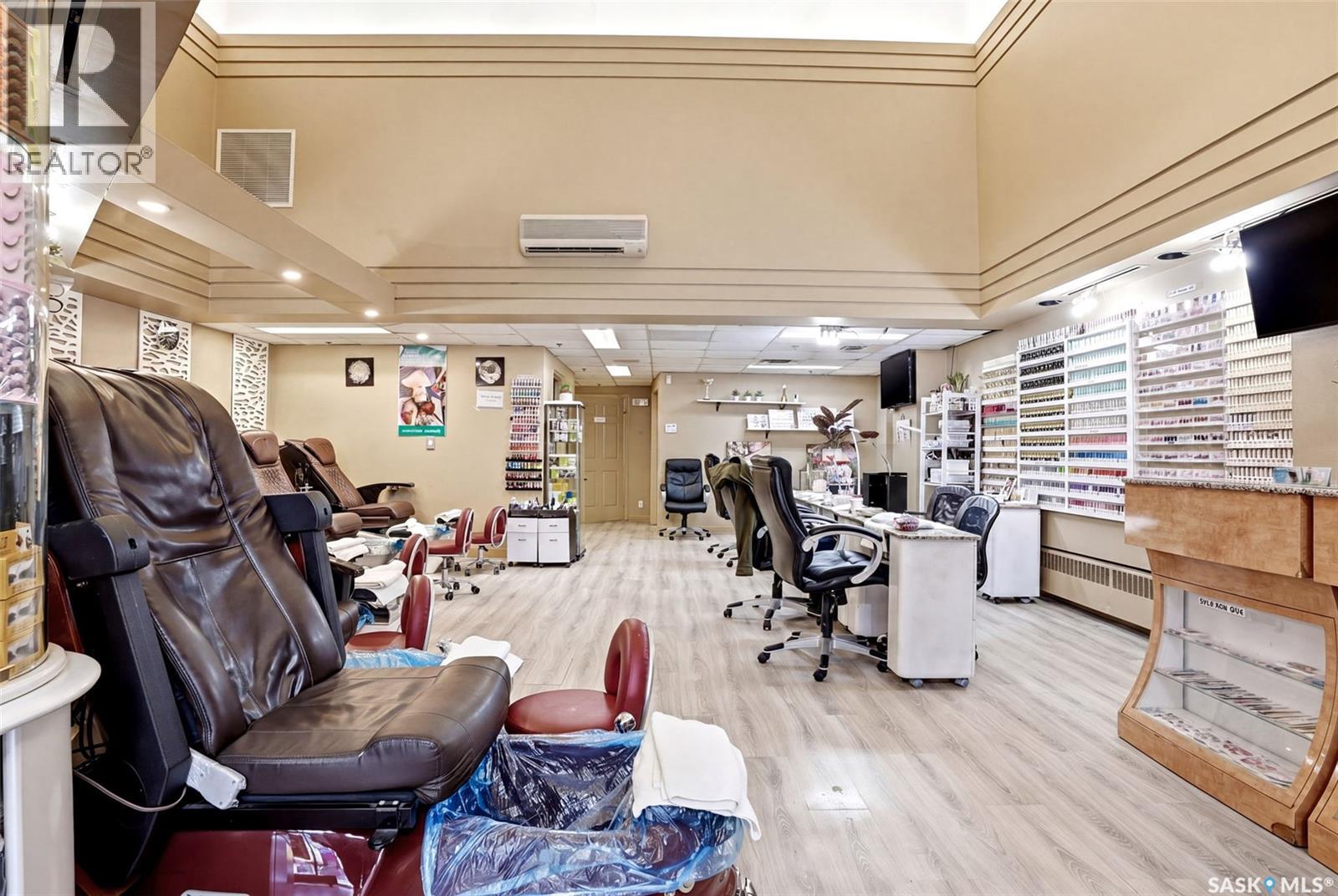 1868 Scarth Street, Regina, Saskatchewan  S4P 2G3 - Photo 7 - SK034345