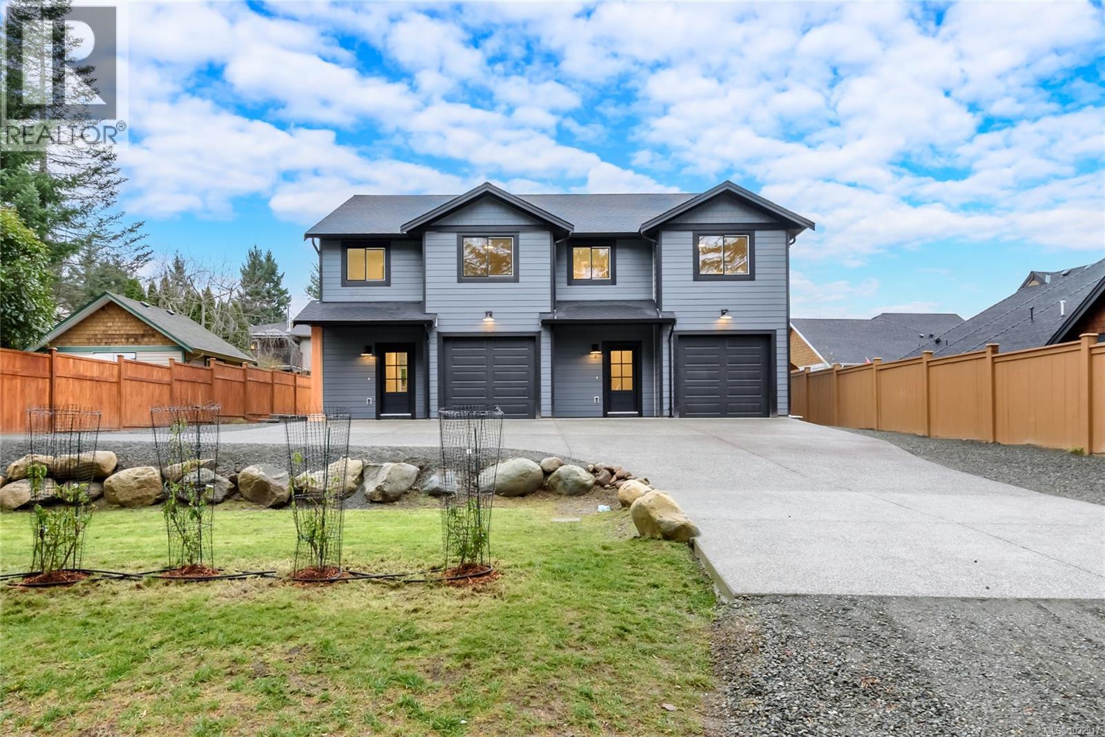 A 1044 Lazo Rd, Comox, British Columbia