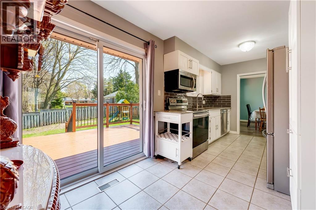 92 Braeside Avenue, Waterloo, Ontario  N2J 2C6 - Photo 26 - 40823782