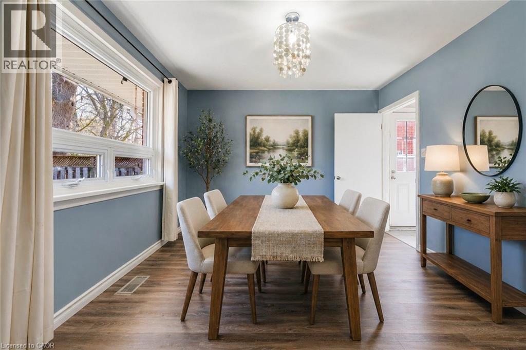 92 Braeside Avenue, Waterloo, Ontario  N2J 2C6 - Photo 10 - 40823782