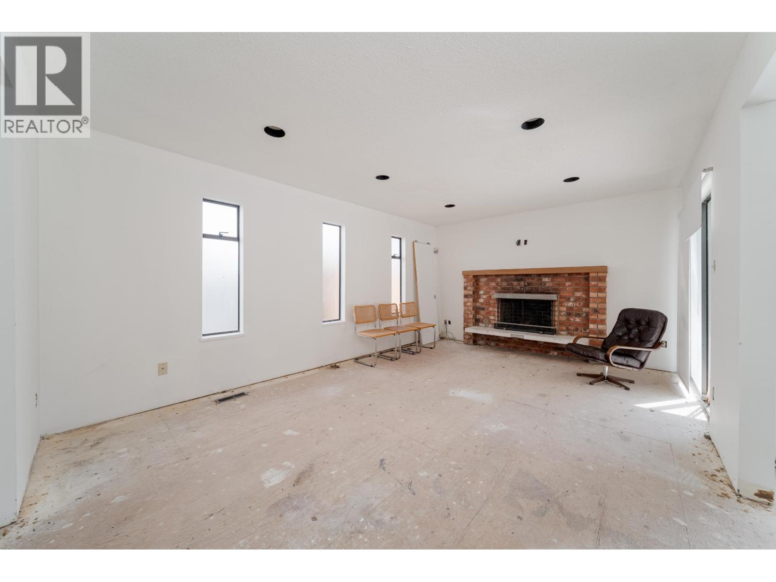 3974 W 10th Avenue, Vancouver, British Columbia  V6R 2G8 - Photo 8 - R3117079