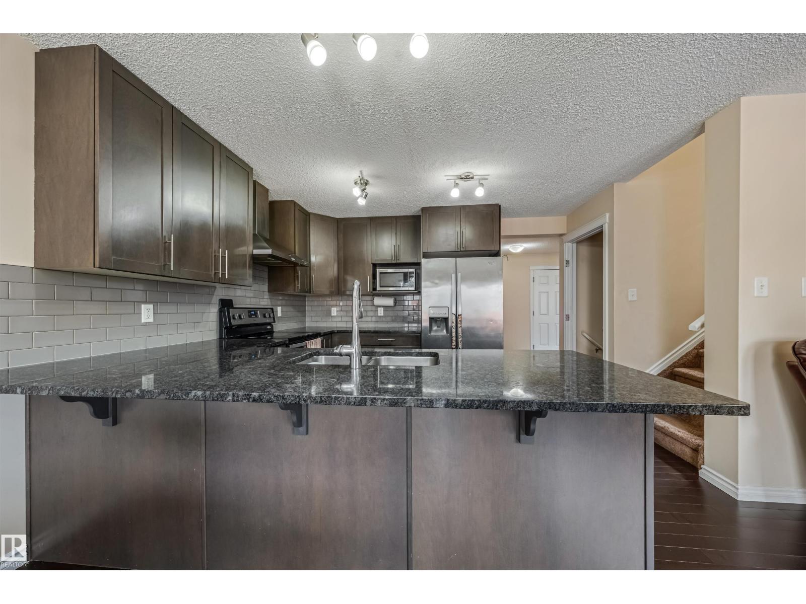 2314 22 Av Nw, Edmonton, Alberta  T6T 0Y4 - Photo 10 - E4484721