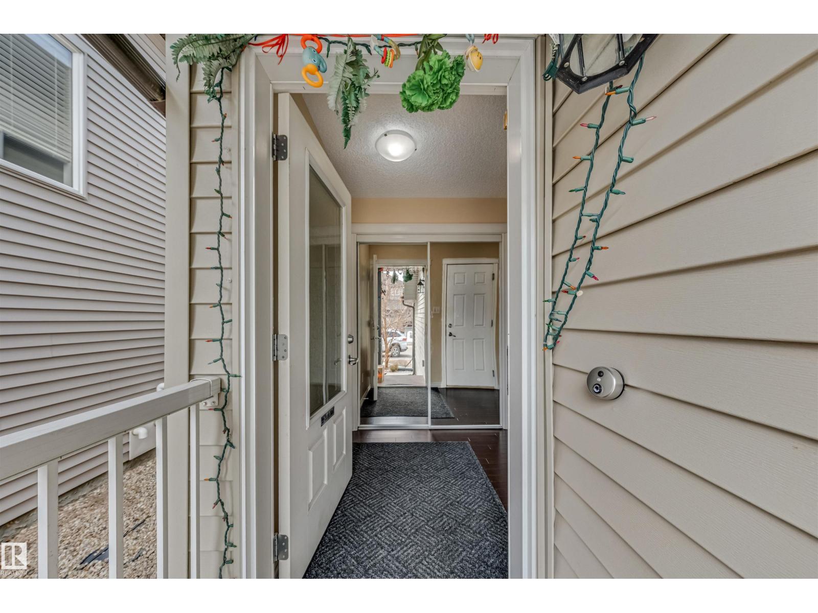 2314 22 Av Nw, Edmonton, Alberta  T6T 0Y4 - Photo 6 - E4484721