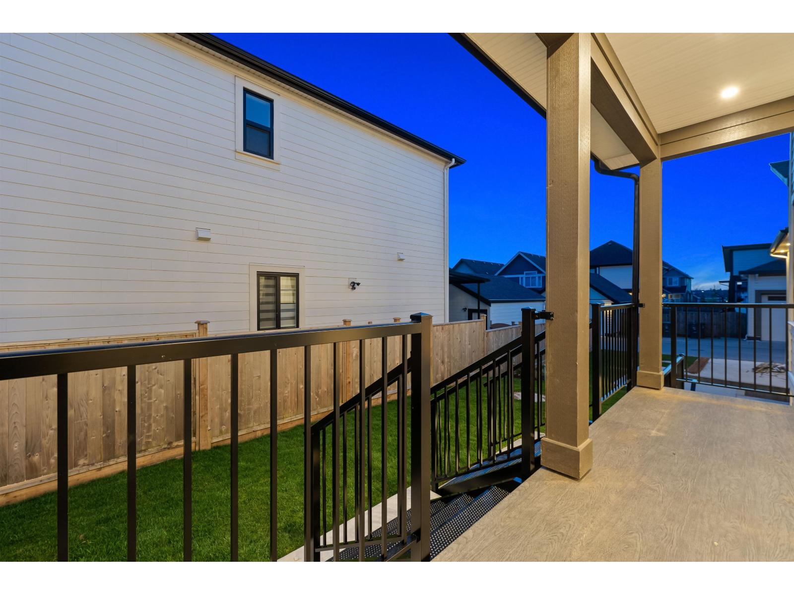 101 16594 22 Avenue, Surrey, British Columbia  V3Z 0V5 - Photo 35 - R3117572