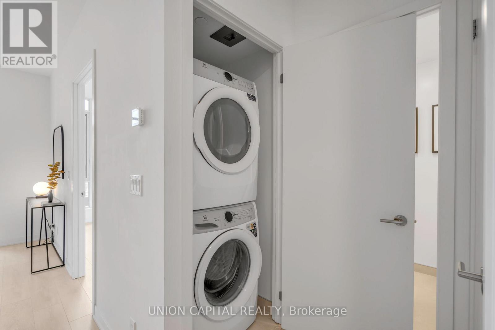 A611 - 7950 Bathurst Street, Vaughan (Beverley Glen), Ontario  L4J 0B8 - Photo 10 - N13060400