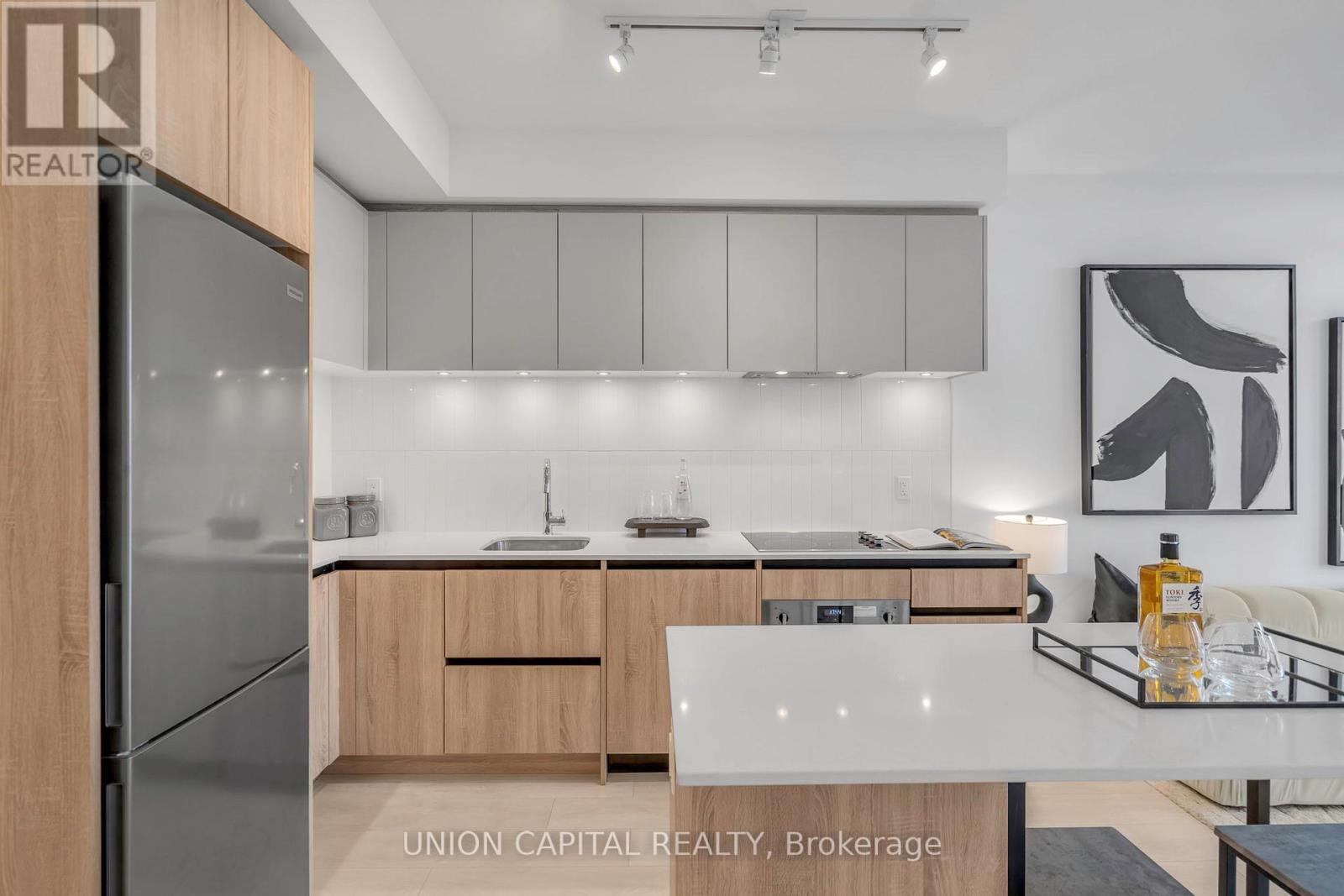 A611 - 7950 Bathurst Street, Vaughan (Beverley Glen), Ontario  L4J 0B8 - Photo 6 - N13060400