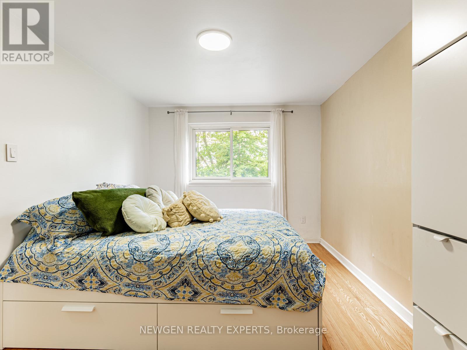 80 Sherwood Forest Drive, Markham, Ontario  L3P 1R1 - Photo 16 - N13060402