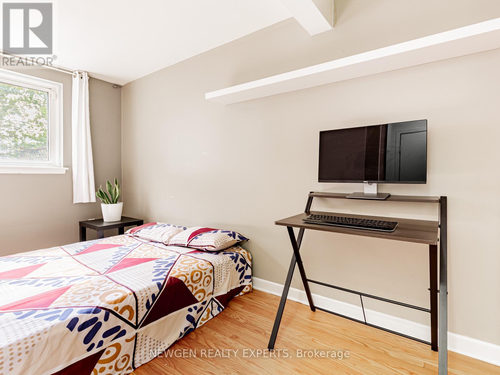 80 Sherwood Forest Drive, Markham, Ontario  L3P 1R1 - Photo 21 - N13060402