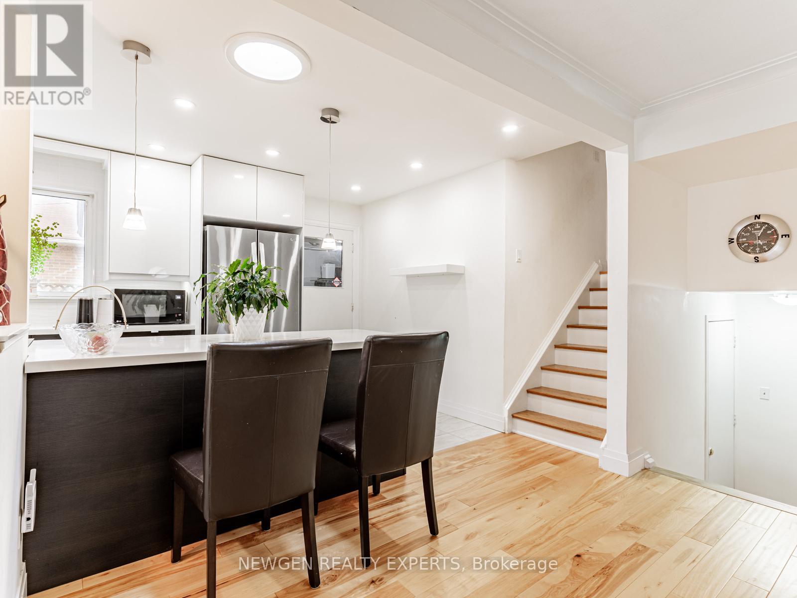 80 Sherwood Forest Drive, Markham, Ontario  L3P 1R1 - Photo 9 - N13060402