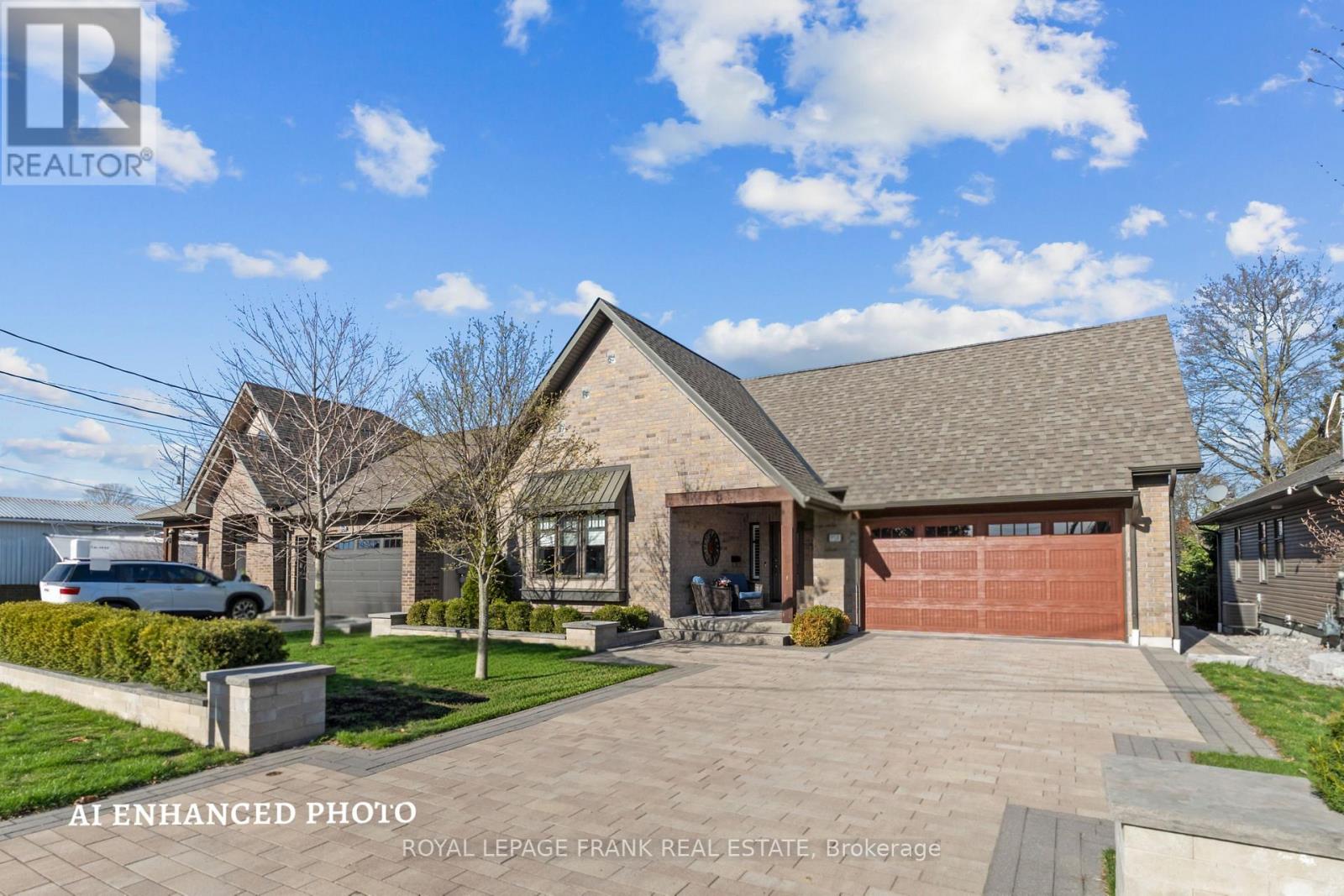 864 Burnham Street, Cobourg, Ontario  K9A 2X7 - Photo 2 - X13059988