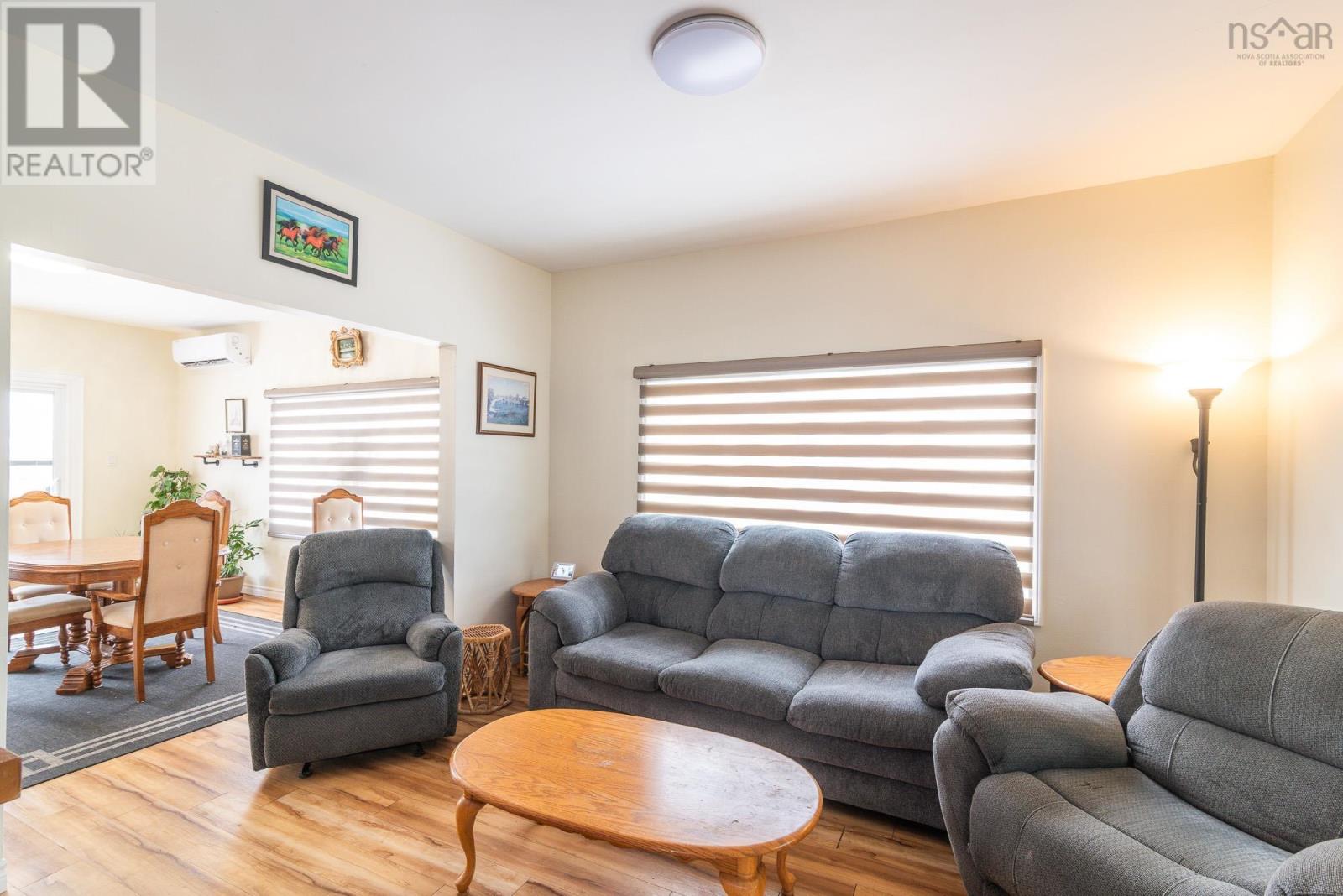 37 Morris Street, Springhill, Nova Scotia  B0M 1X0 - Photo 8 - 202606655