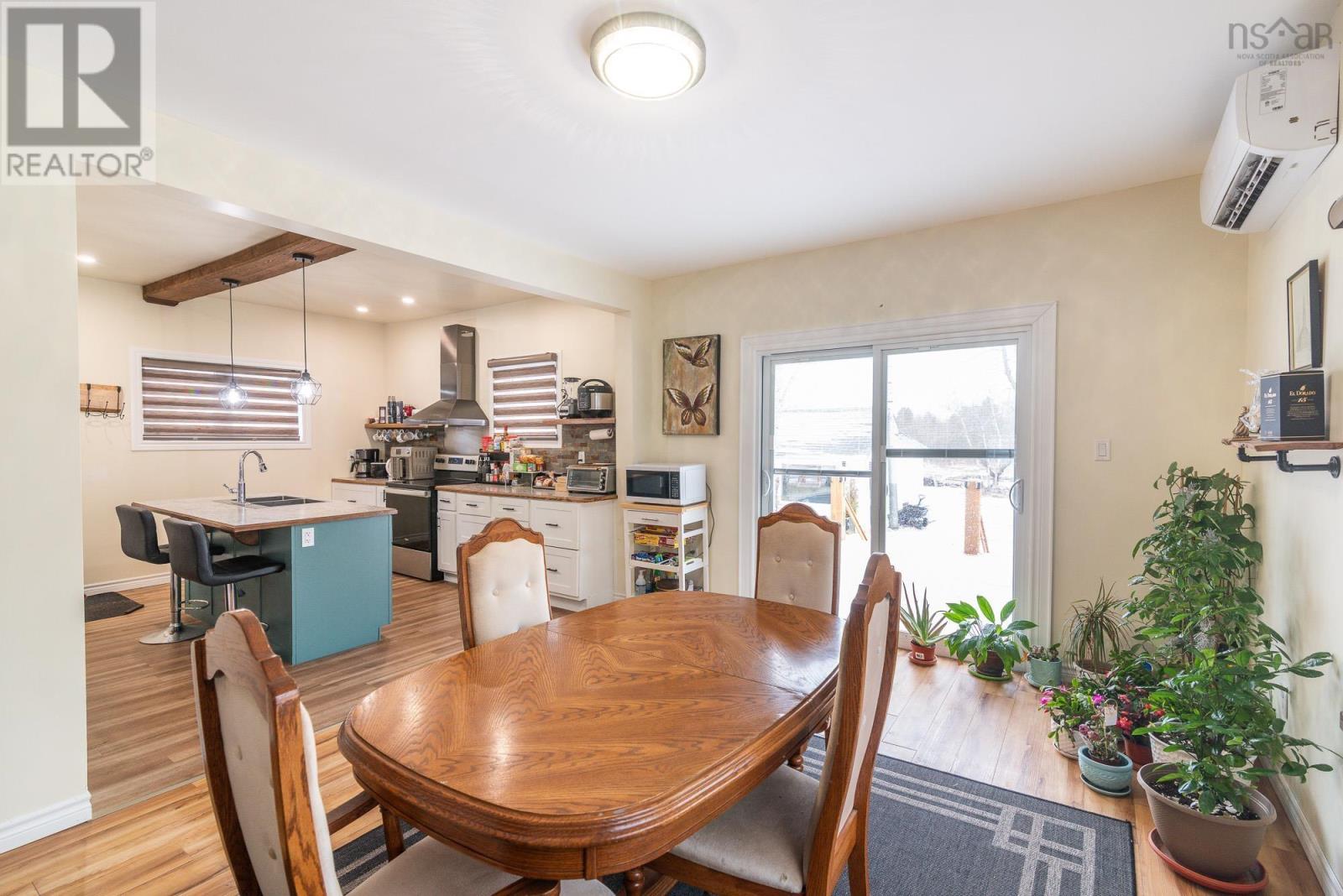 37 Morris Street, Springhill, Nova Scotia  B0M 1X0 - Photo 4 - 202606655